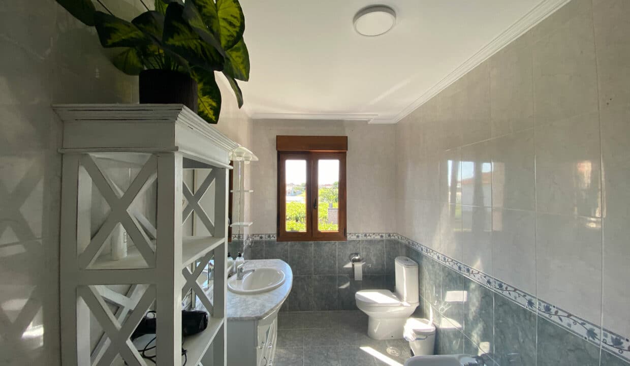 Baño principal planta alta